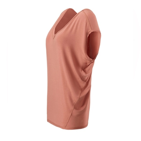 CAbi Women's Short Sleeve Tee - Rose - Picture 3 of 4